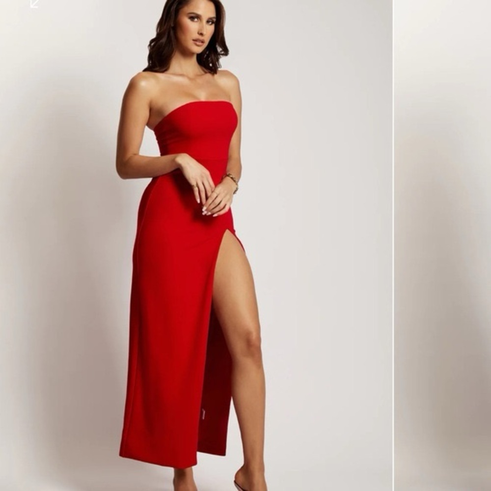 Meshki Rachel Maxi Split Front Dress Red - Size M - Picture 6 of 15